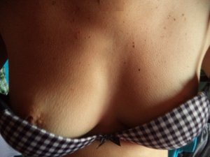 Esma massage sexe à La Ricamarie, 42
